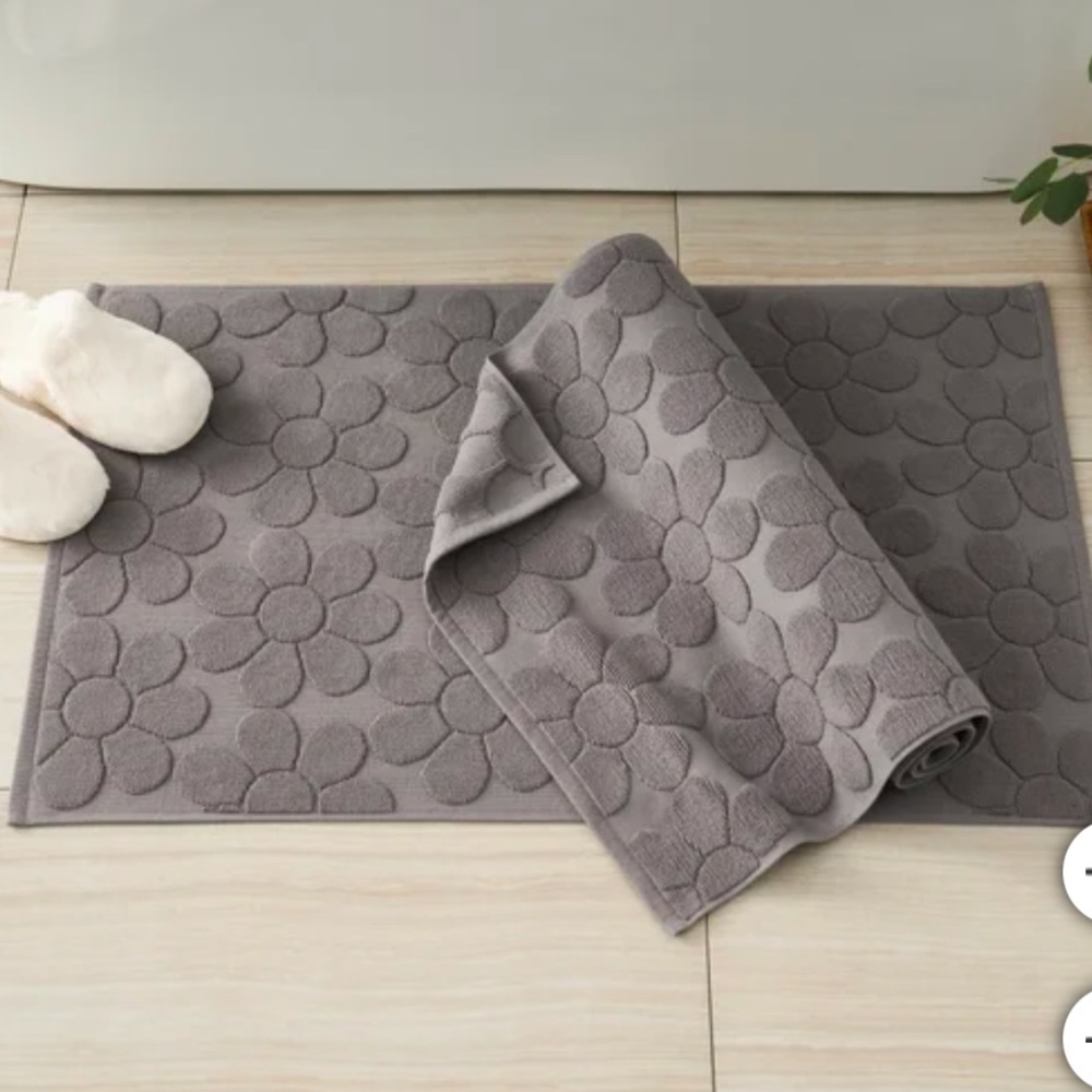 Charisma Daisy Cotton Bath Mat 20x34 in Gunmetal Grey #2
